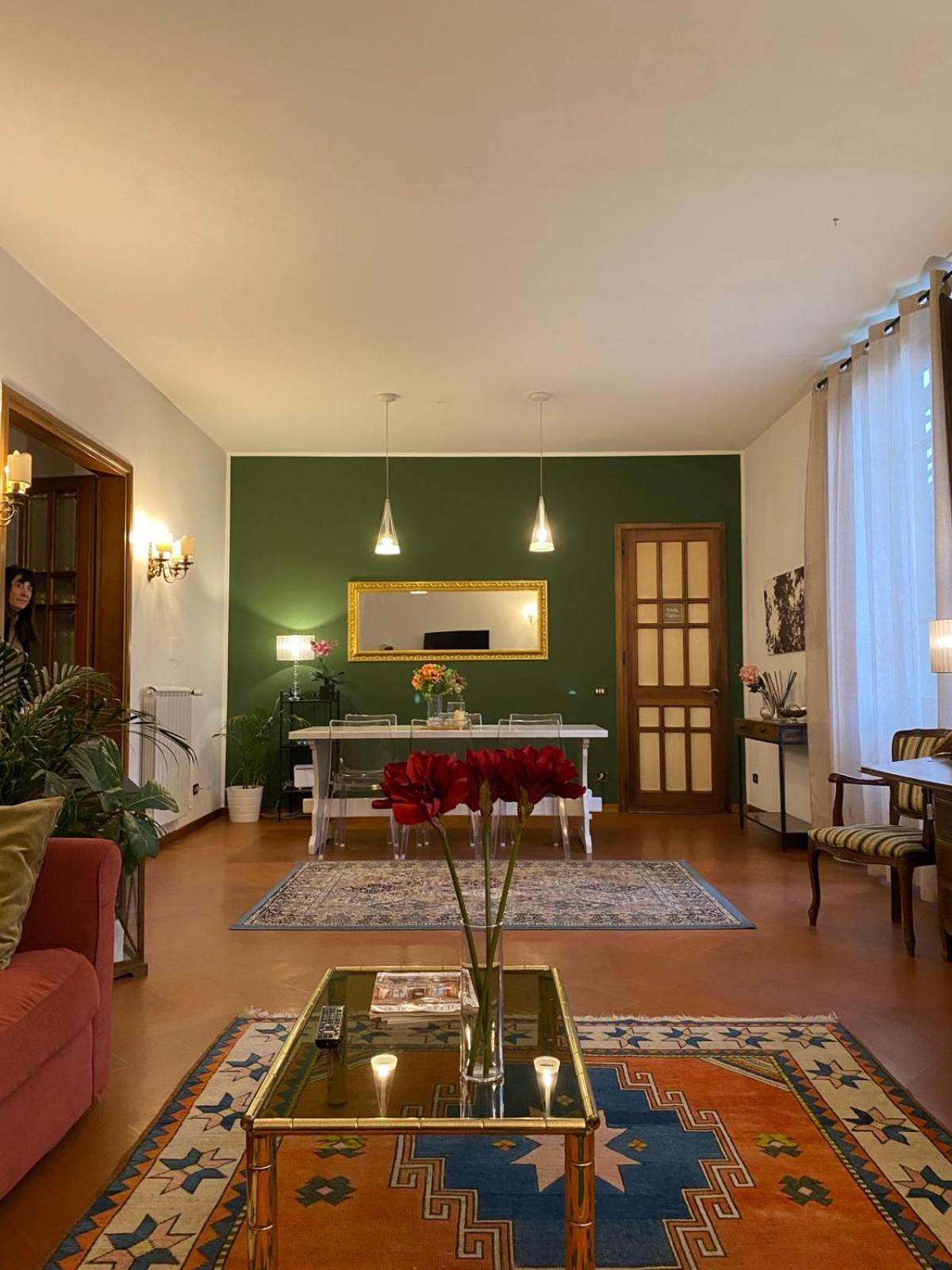 Villa Lia - Apartment In Villa With Private Garden And Pool Firenze Bagian luar foto